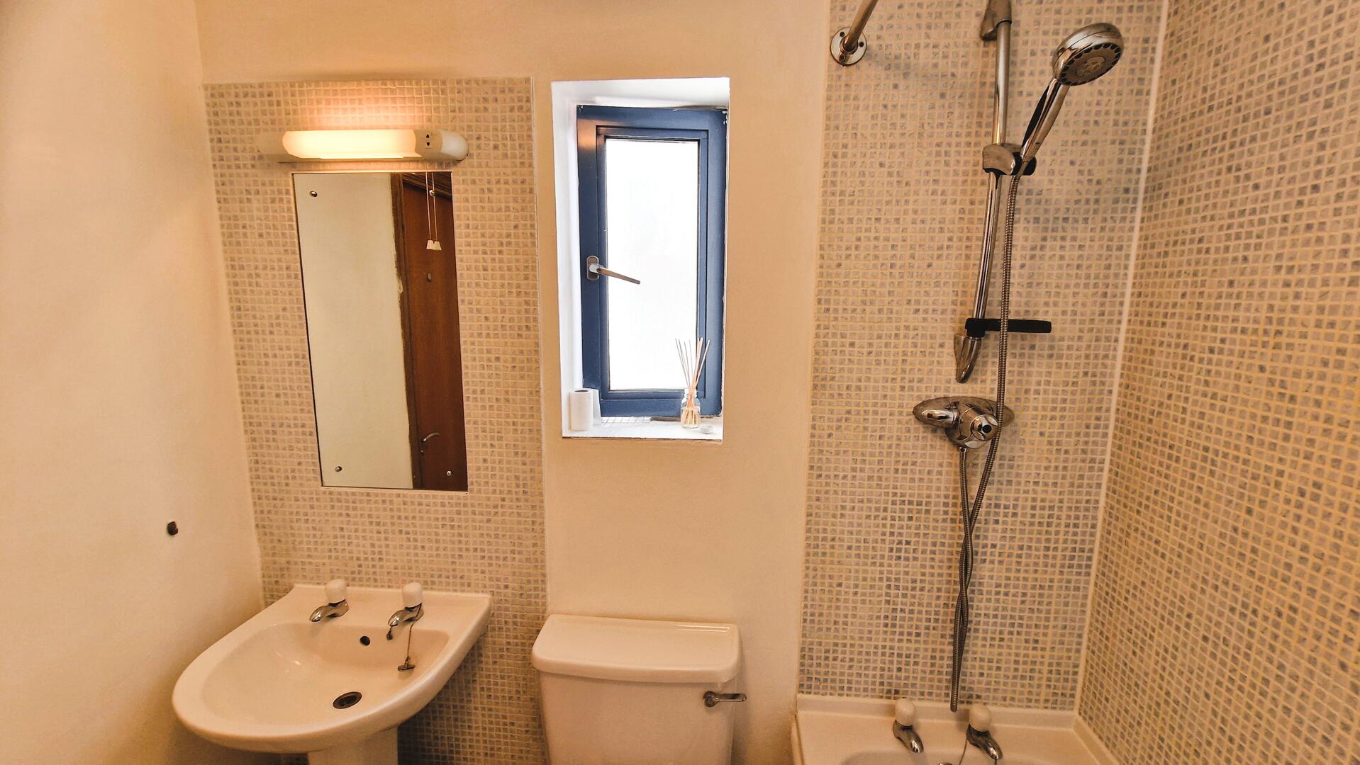 Flat 24, 14-16 Whitworth St  Manchester